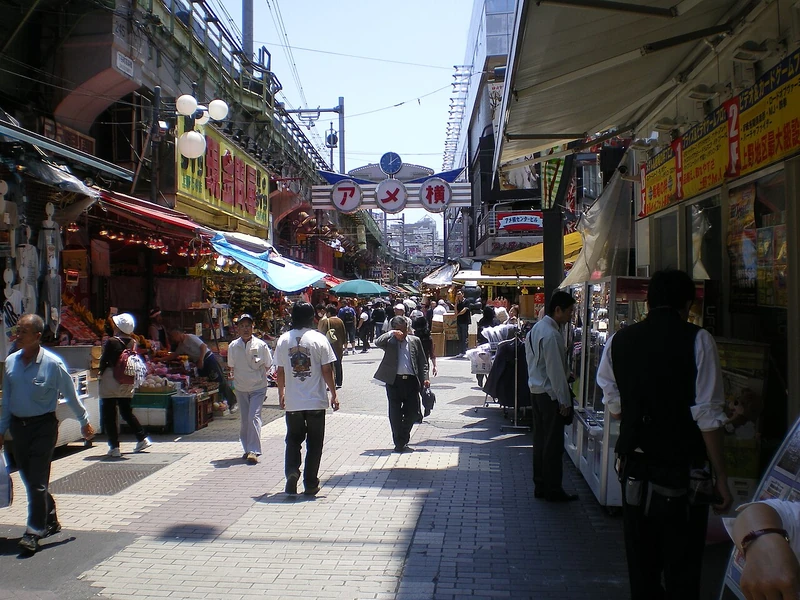 Ameyoko Shopping Street - obiad