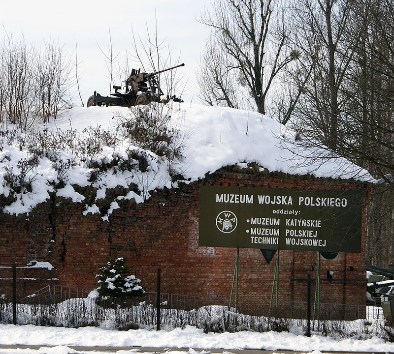 Muzeum Polskiej Techniki Wojskowej (Fort IX Czerniaków)