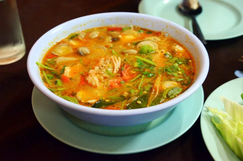 Tom yam kung